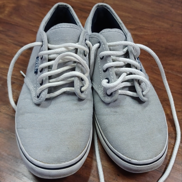 Vans blue and white stripe low top lace sneakers - Picture 2 of 5